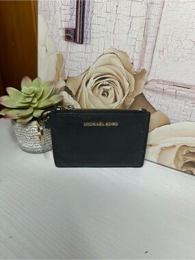 Michael Kors Black Leather Zip Card Wallet with Key Ring